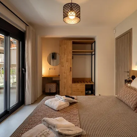 Aksquared Premium Vacation דירה פראליה דיוניסיו